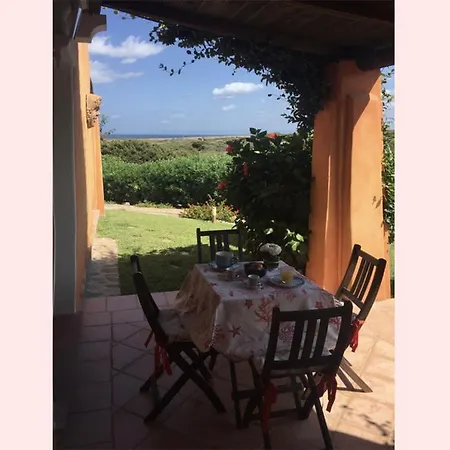Giulia Piscina E Giardino Privato Stintino